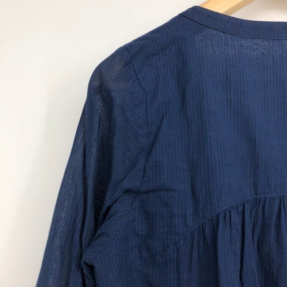 Wilfred Aritzia Navy Blue 3/4  balloon sleeve gold studded scoop neckline tunic - Picture 10 of 15